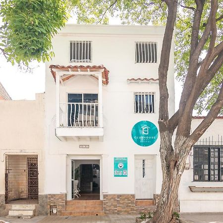 Club House Hostel Santa Marta  Exterior photo